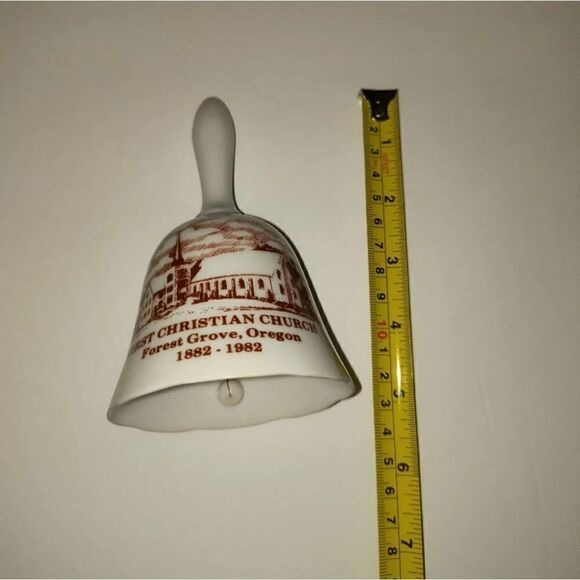 Vintage Ceramic Bell First Christian Church Print 1982 Forest Grove OR - Picture 4 of 7